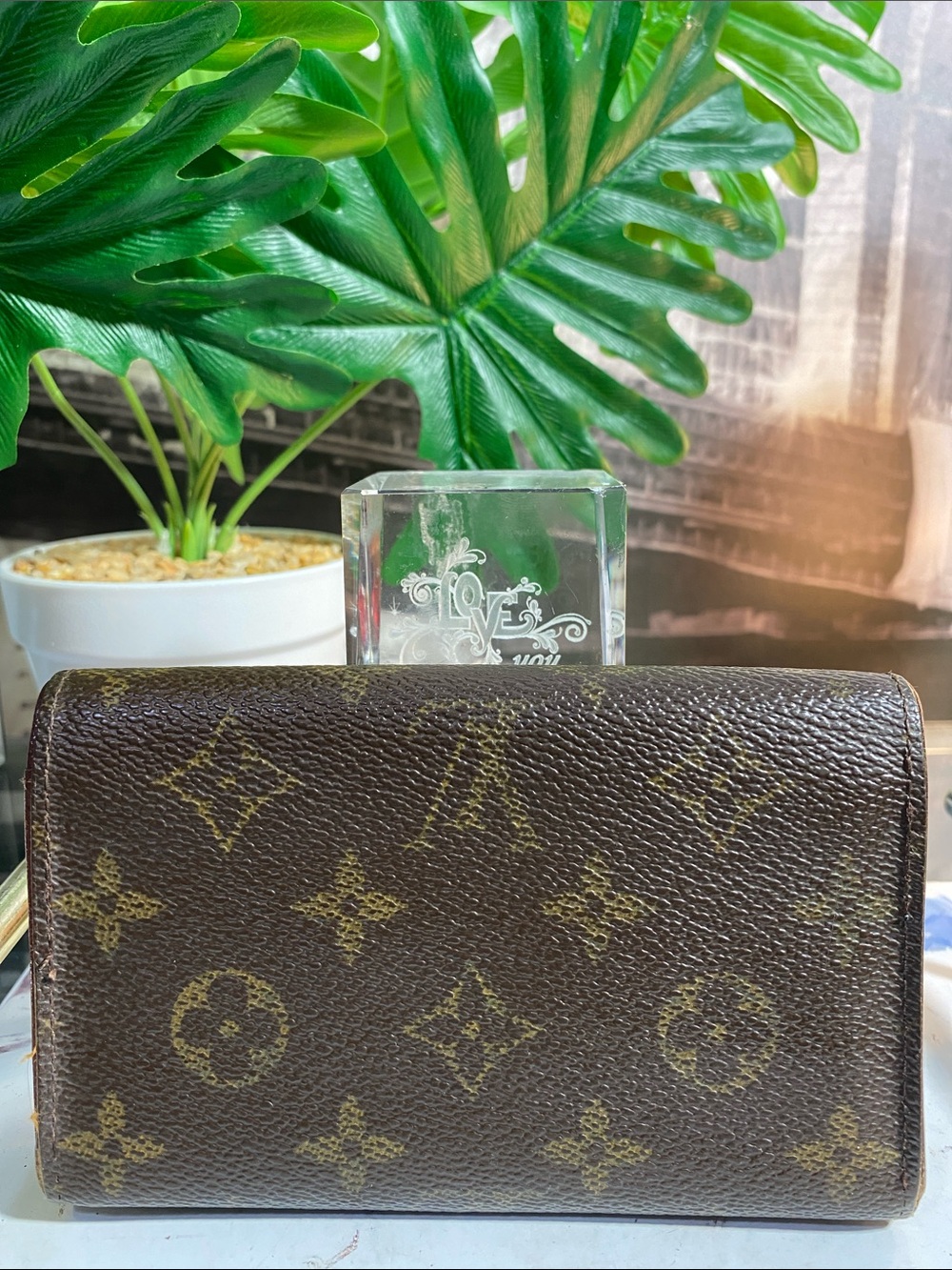 Authentic Louis Vuitton Monogram Bifold Zippy Wallet - Picture 7 of 15